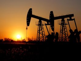 [NEWS] Oil set for strongest quarter in a decade on OPEC cuts, sanctions Loganspace AI