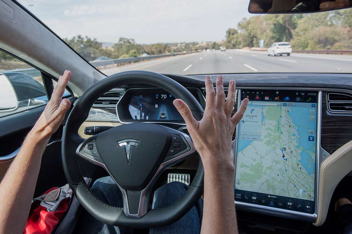 [Science] Tesla’s autopilot tricked into driving on the wrong side of the road – AI