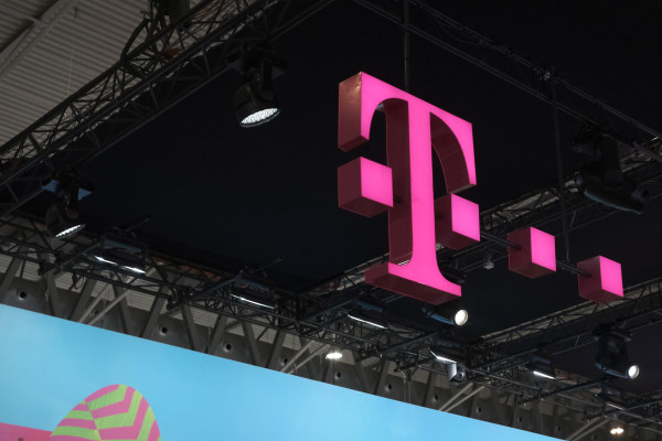 [NEWS] T-Mobile’s mobile TV service to include Viacom channels like MTV, Nickelodeon, Comedy Central & more – Loganspace