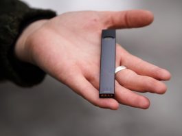 [NEWS] Juul launches a pilot program that tracks how Juul devices get in the hands of minors – Loganspace