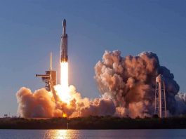 [Science] SpaceX’s Falcon Heavy rocket has flown its first commercial flight – AI