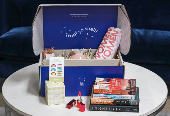 [NEWS] Reese Witherspoon’s Hello Sunshine is considering book-themed subscription boxes – Loganspace