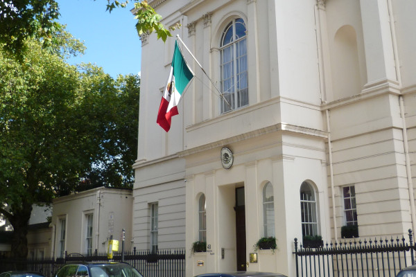 [NEWS] Hacker dumps thousands of sensitive Mexican embassy documents online – Loganspace