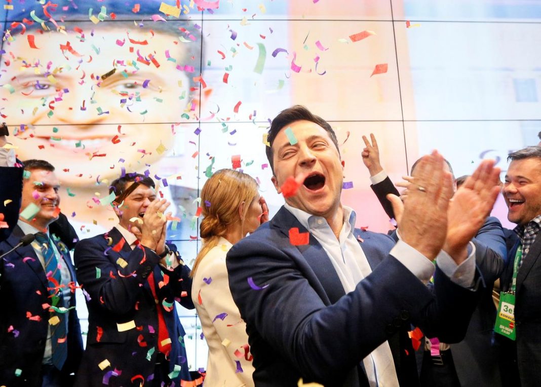 [NEWS] Ukraine enters uncharted waters after comedian wins presidency – Loganspace AI