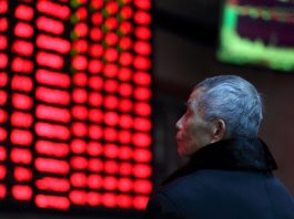 [NEWS] Asian shares fall despite strong Wall Street; dollar near 22-month high – Loganspace AI
