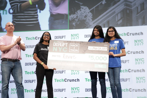 [NEWS] Apply to participate in the Hackathon at Disrupt San Francisco 2019 – Loganspace