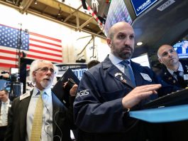 [NEWS] Tech stocks weigh on Wall Street after weak Intel results – Loganspace AI