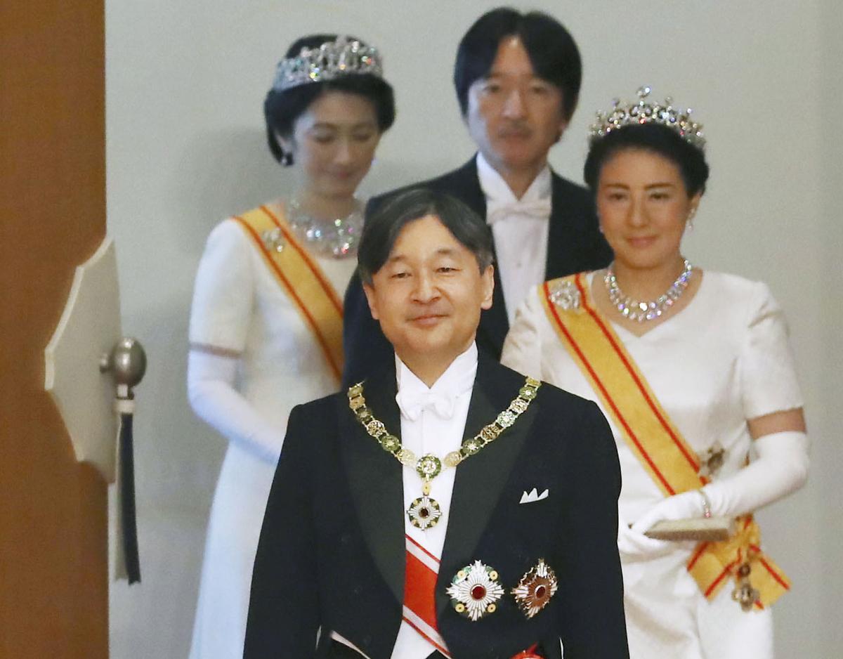 [NEWS] Emperor Naruhito ascends throne in Japan with ‘sense of solemnity’ – Loganspace AI