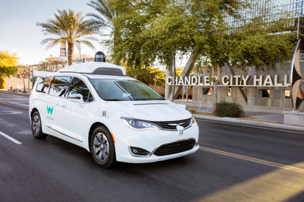 [NEWS] Waymo and Lyft partner to scale self-driving robotaxi service in Phoenix – Loganspace