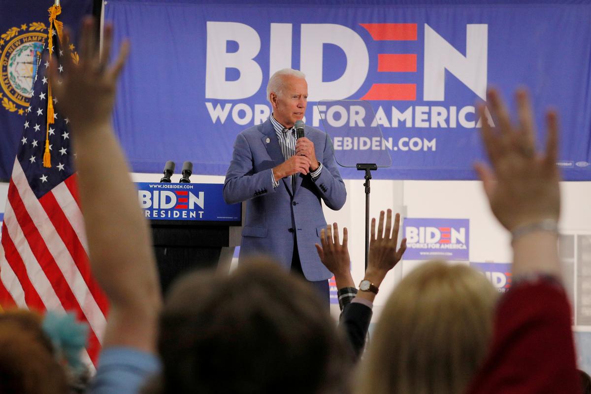 [NEWS] Biden still leads in 2020 Iowa poll, three others fight for second – Loganspace AI