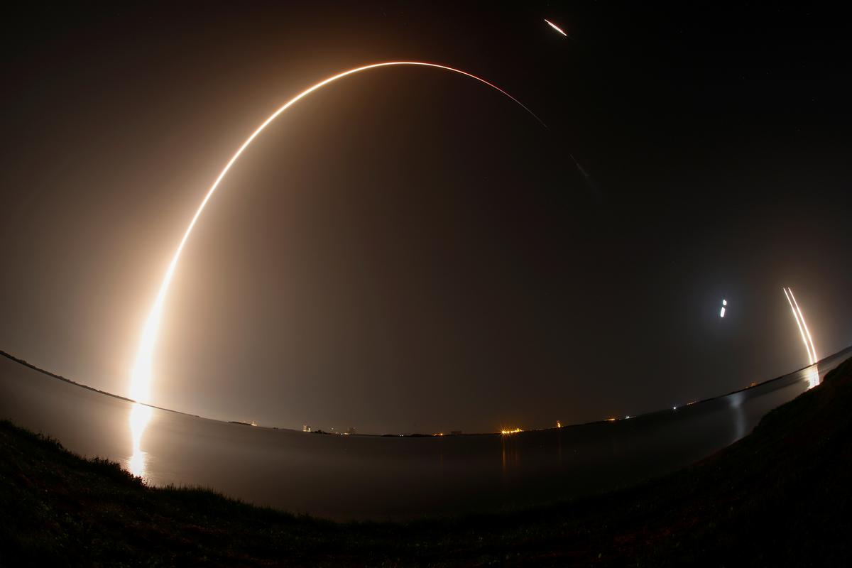 [NEWS] SpaceX lifts 24 satellites into orbit after ‘most difficult launch’ – Loganspace AI