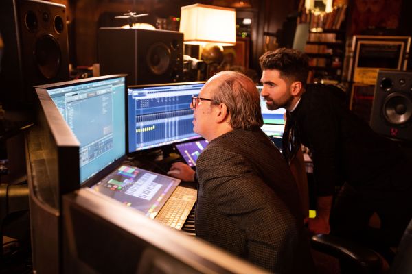[NEWS] Hans Zimmer is composing the sound for BMW’s electric vehicles – Loganspace