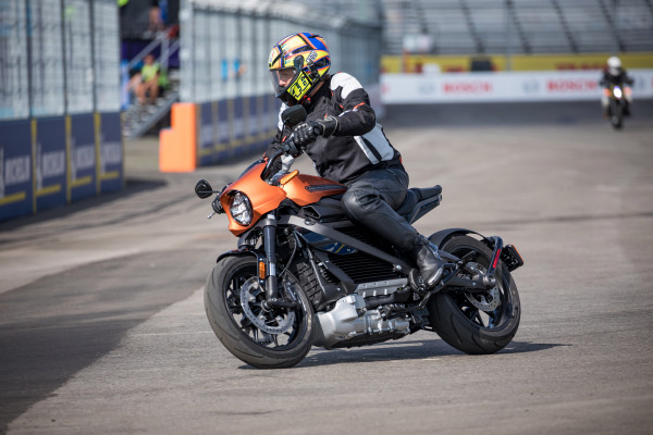[NEWS] Inside Harley Davidson’s EV shift with a ride on its LiveWire – Loganspace