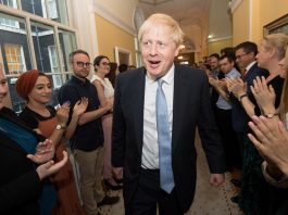 [NEWS] British Prime Minister Johnson promises a bold new Brexit deal – Loganspace AI