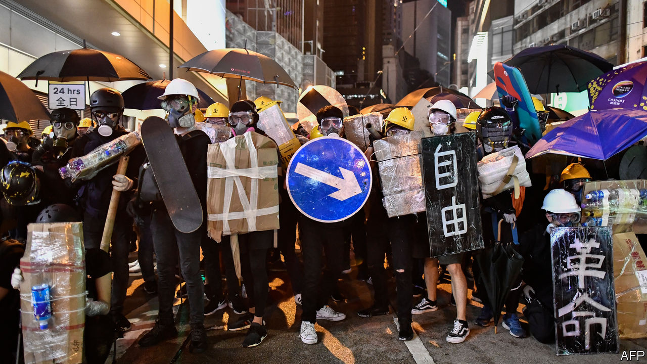 [NEWS #Alert] Yet another tense and violent weekend puts Hong Kong on edge! – #Loganspace AI