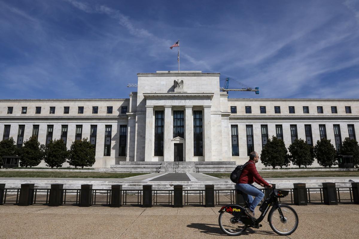 [NEWS] With Fed sure to cut rates, Powell on hook to flag next steps – Loganspace AI