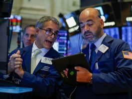 [NEWS] Apple leads Wall Street surge as U.S. delays on tariffs – Loganspace AI
