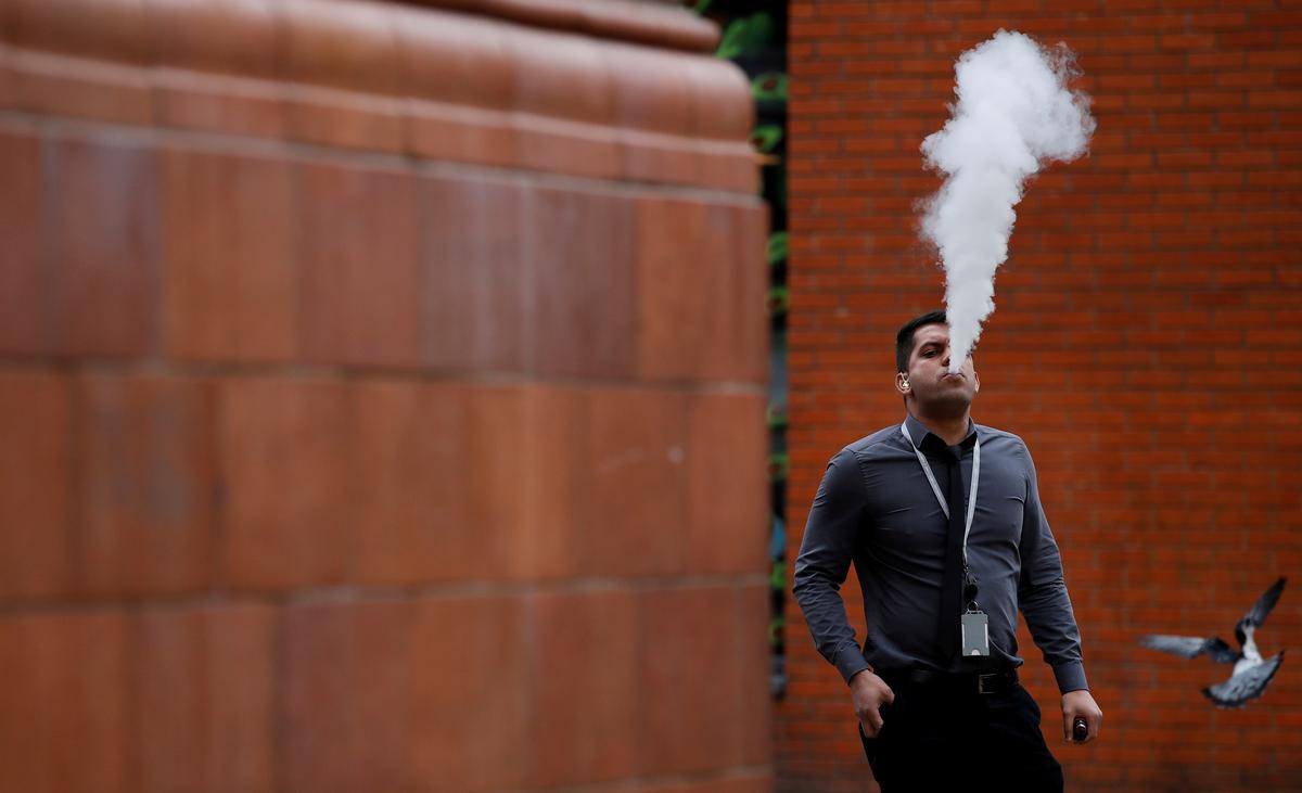 [NEWS] CDC probes lung illnesses linked to e-cigarette use – Loganspace AI