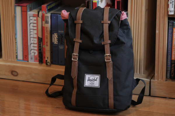 [NEWS] Herschel’s Retreat brings classical simplicity to the laptop backpack – Loganspace