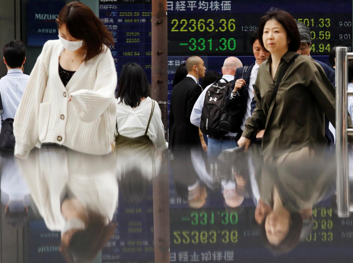 [NEWS] Asia shares shaken, yen jumps on China-U.S. trade jitters – Loganspace AI