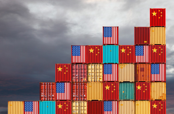 [NEWS] American tariffs are having a bigger impact on U.S.-based Amazon vendors than their competitors in China, according to SellerMotor – Loganspace