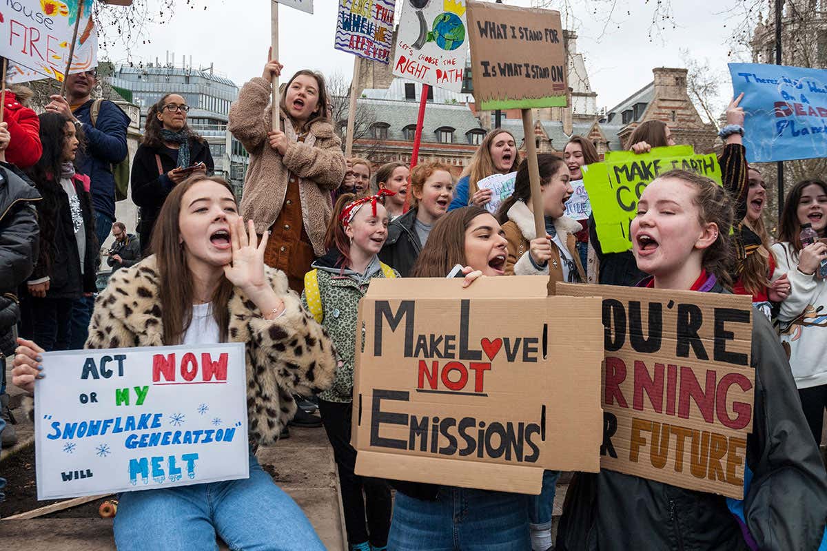 [Science] School strikes are changing the world, says UN climate science advisor – AI