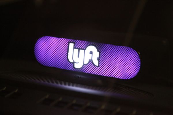 [NEWS] Lyft faces lawsuit that alleges kidnapping at gunpoint and rape – Loganspace