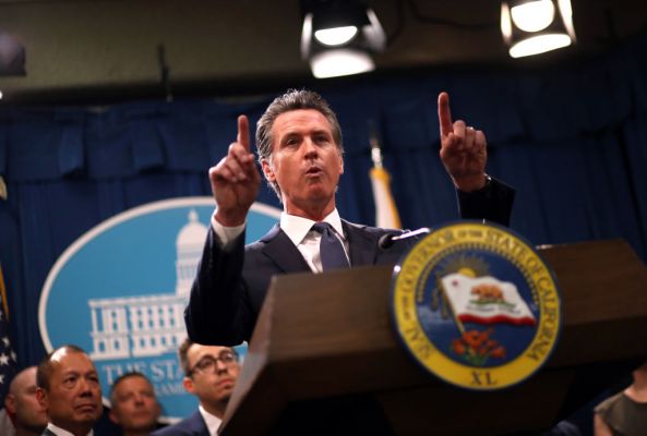 [NEWS] California Governor Gavin Newsom signs gig worker bill AB5 into law – Loganspace