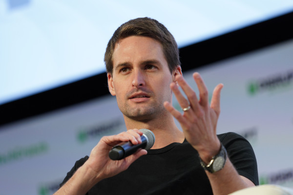 [NEWS] Snap CEO isn’t expecting much from Facebook antitrust investigations – Loganspace