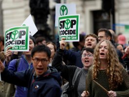 [NEWS] ‘Sorry, this is an emergency’: Climate protesters block streets around the world – Loganspace AI