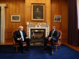 [NEWS] Britain and Ireland say there is pathway to Brexit deal – Loganspace AI