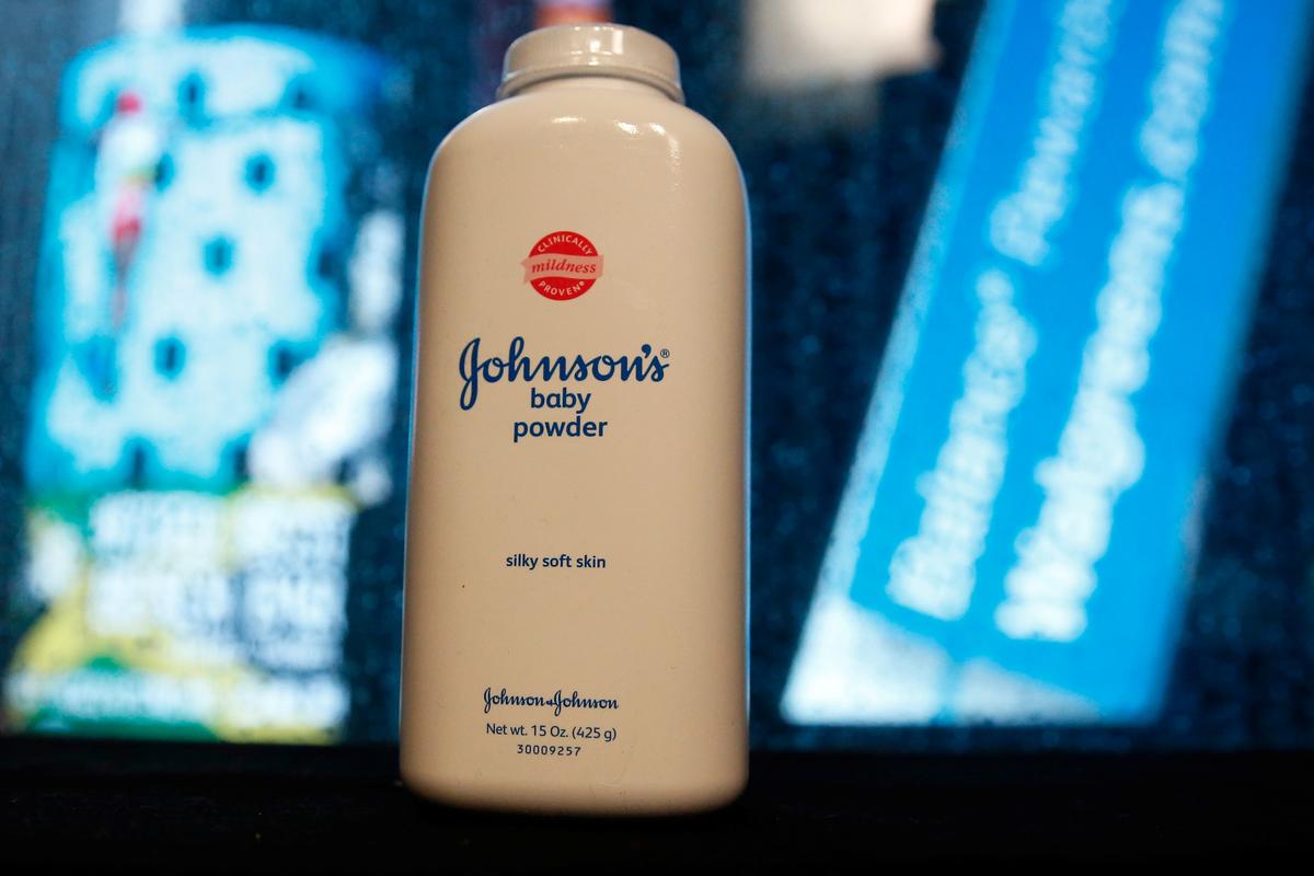 [NEWS] J&J recalls 33,000 bottles of baby powder as FDA finds asbestos in sample – Loganspace AI