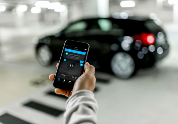 [NEWS] Mercedes-Benz app glitch exposed car owners’ information to other users – Loganspace